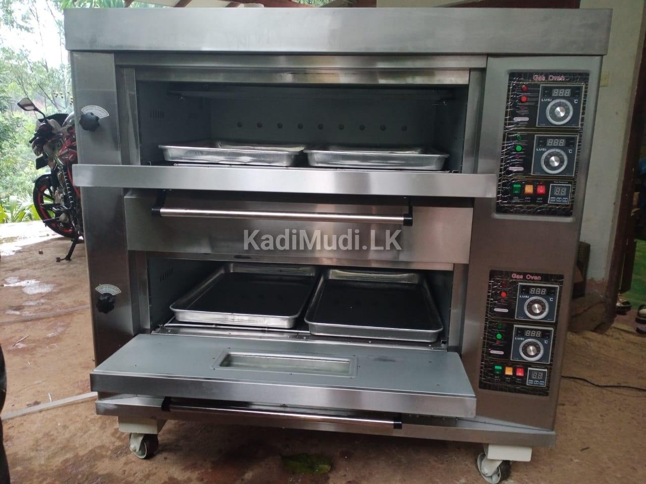 GAS BAKING OVEN 2 DECK 4 TRAY