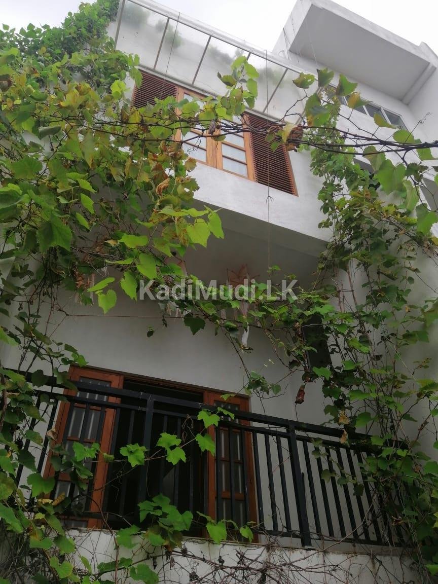 4 Story Building for Sale