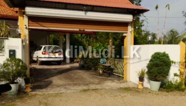 Luxury Modern House at Sinharagama, Kandy
