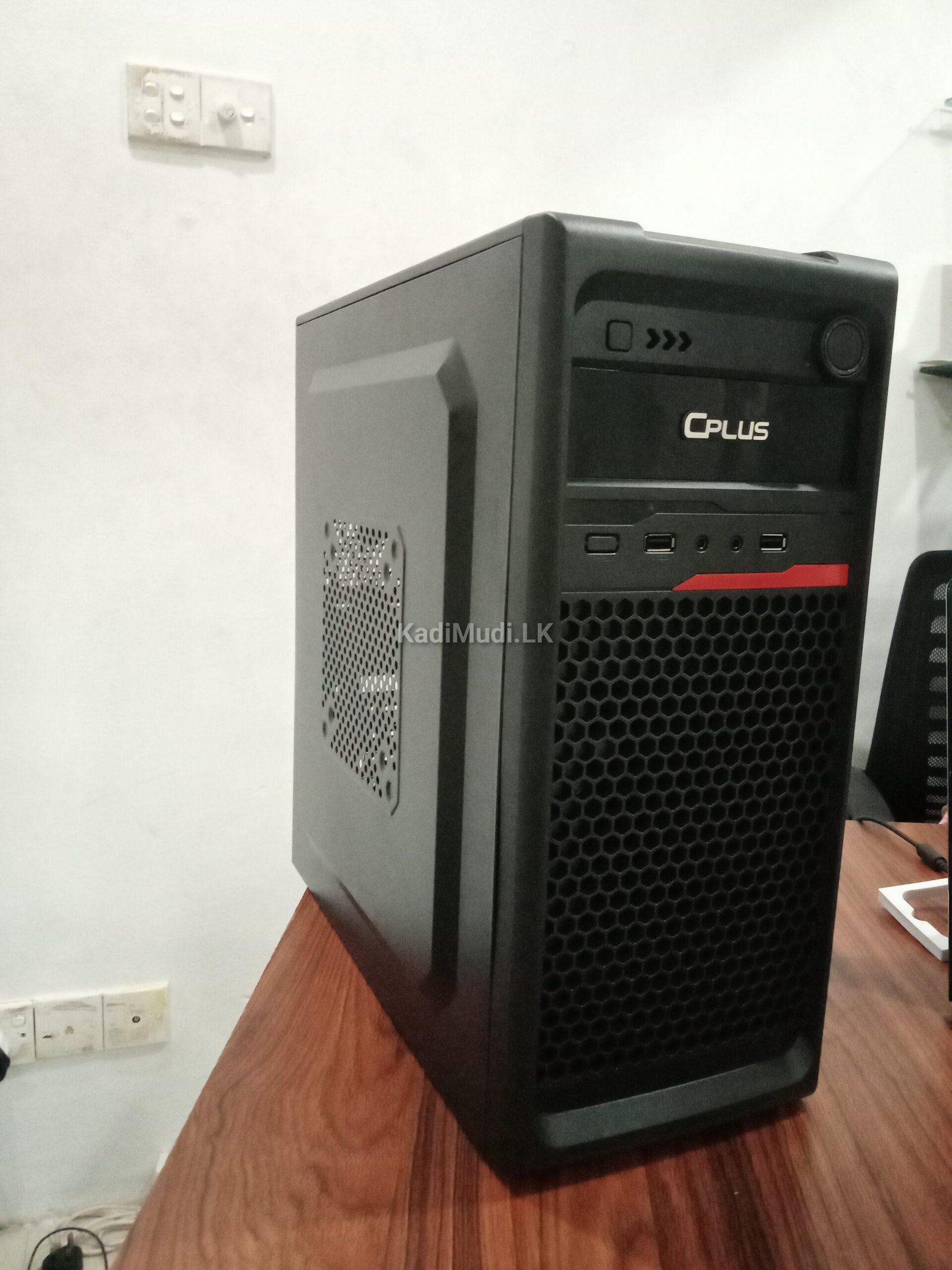 Intel Core i5, 4th Gen CPU with 8GB RAM