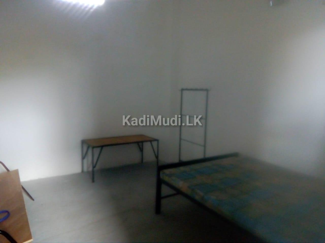 Room for Rent in Kalubowila