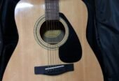 Guitar Yamaha F310