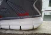 Sketchers sports shoe