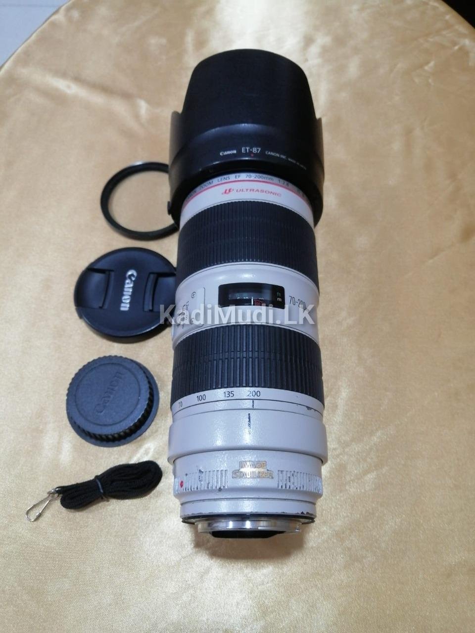 70-200 mm Zoom IS ii USM F2.8 CANON LENS