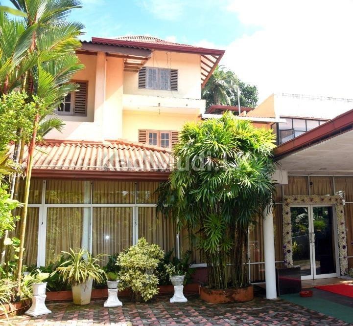 Weddings & Parties in Maharagama