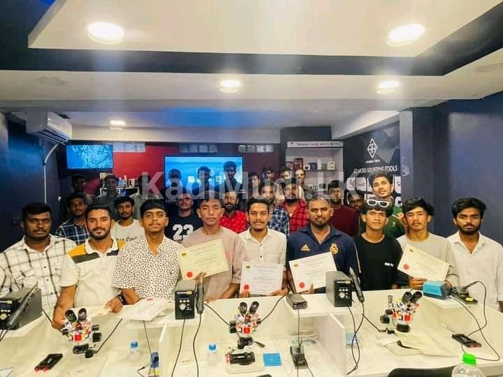 Mobile Phone Repairing Course