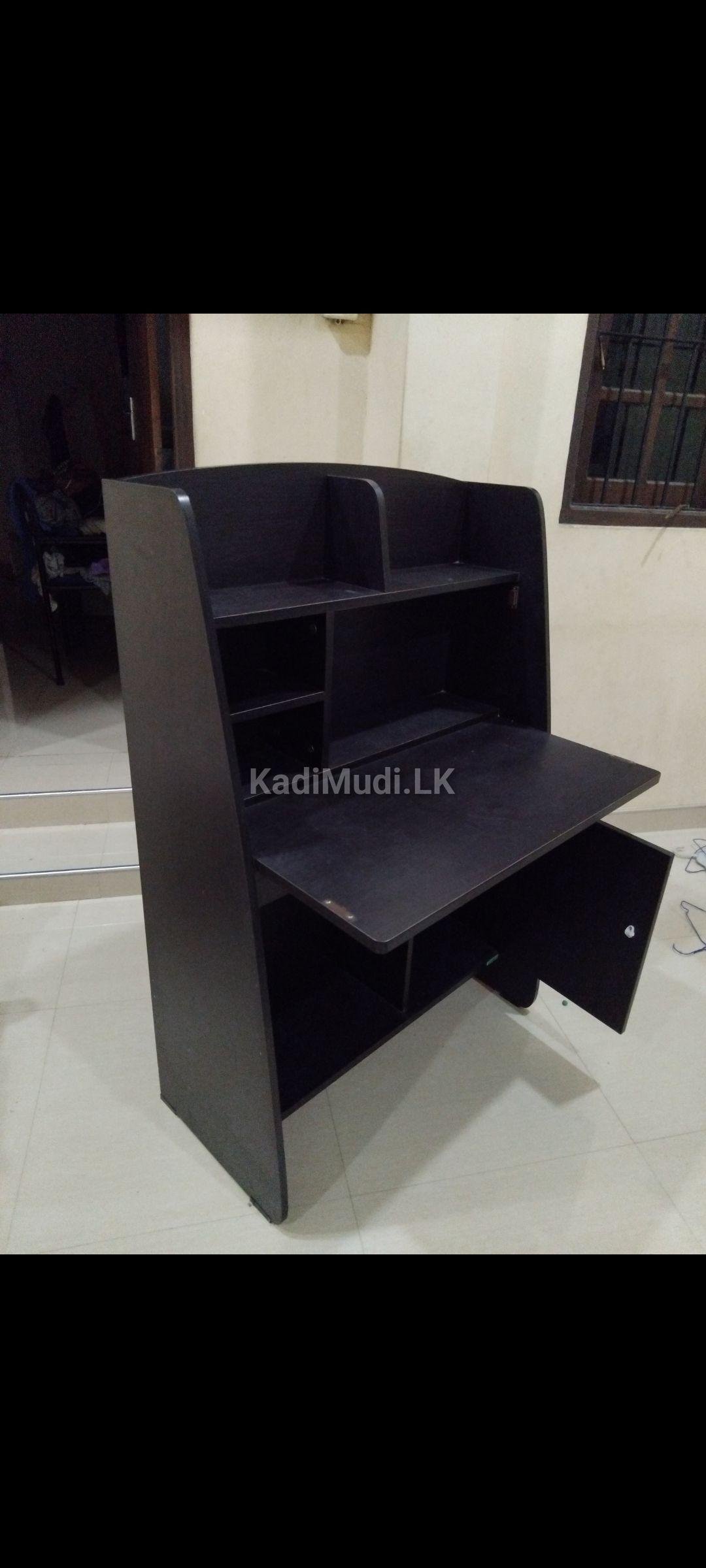a study table for sell